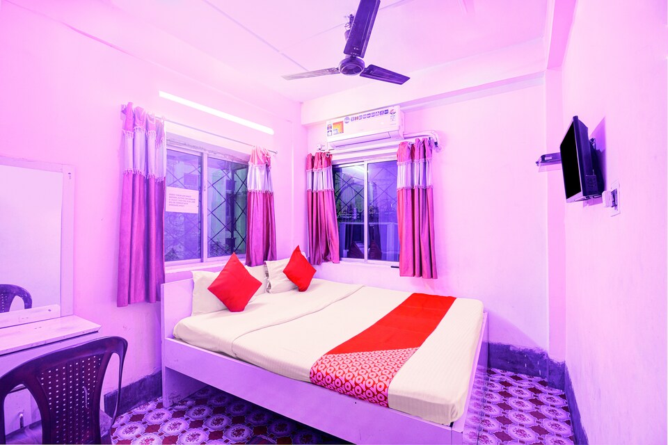 OYO Flagship Suleman Palace Guest House, Esplanade Kolkata, Kolkata