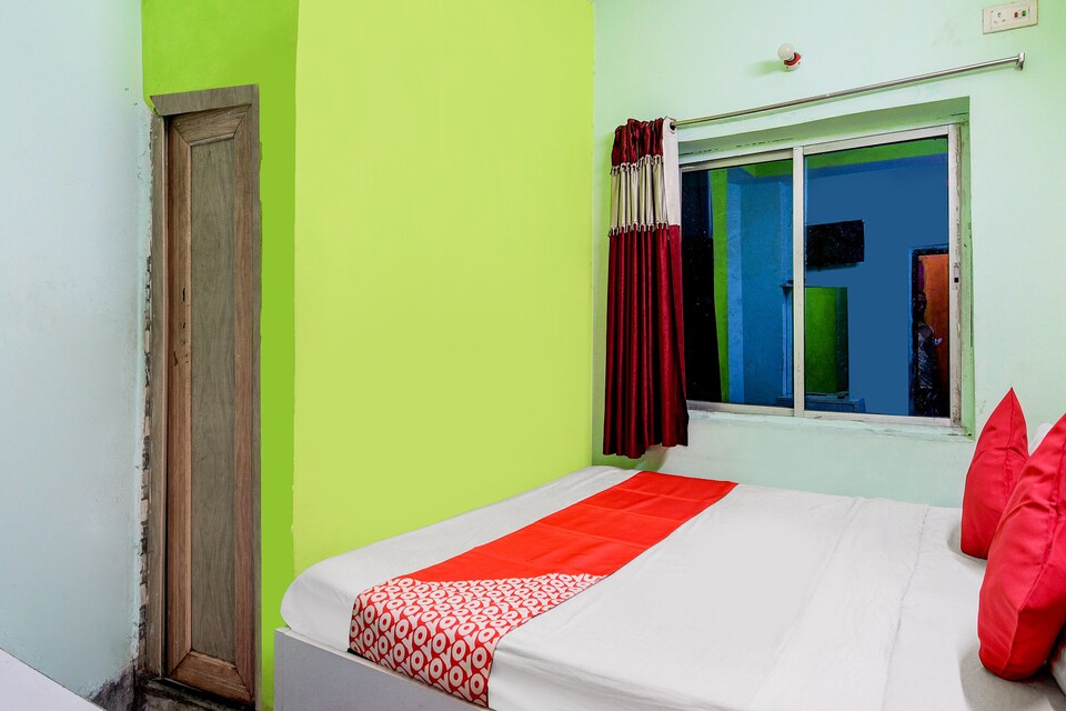 OYO Flagship Suleman Palace Guest House, Esplanade Kolkata, Kolkata