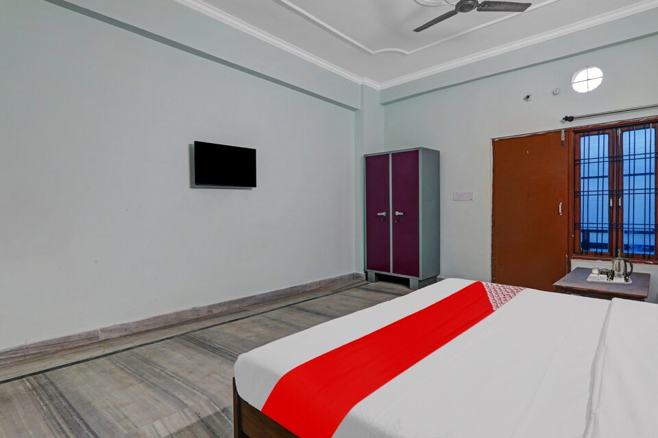 live on LCK2330, Gomti Nagar Lucknow, Lucknow