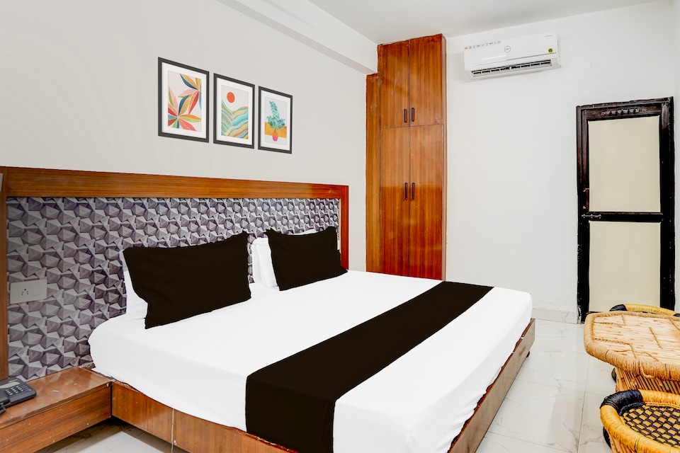 Hotel O Sagar Presidency , Indirapuram Ghaziabad, Ghaziabad