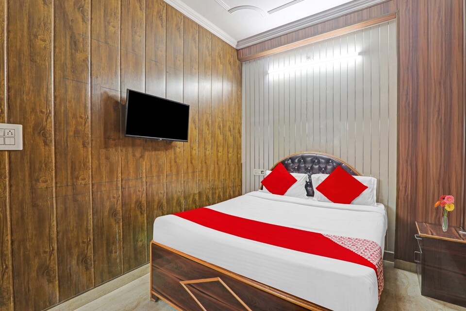 LIVE as LCK2550, Gomti Nagar Lucknow, Lucknow