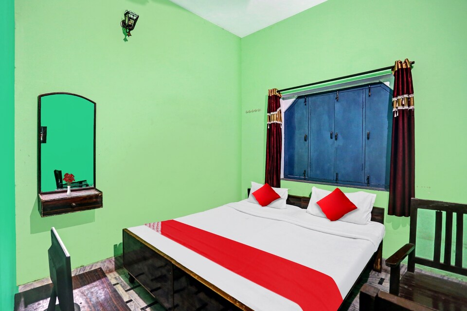 Flagship Hotel Elvis Guest House, Sigra, Varanasi