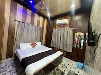 Spot On Elvis Guest House