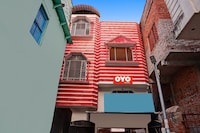 Spot On Elvis Guest House