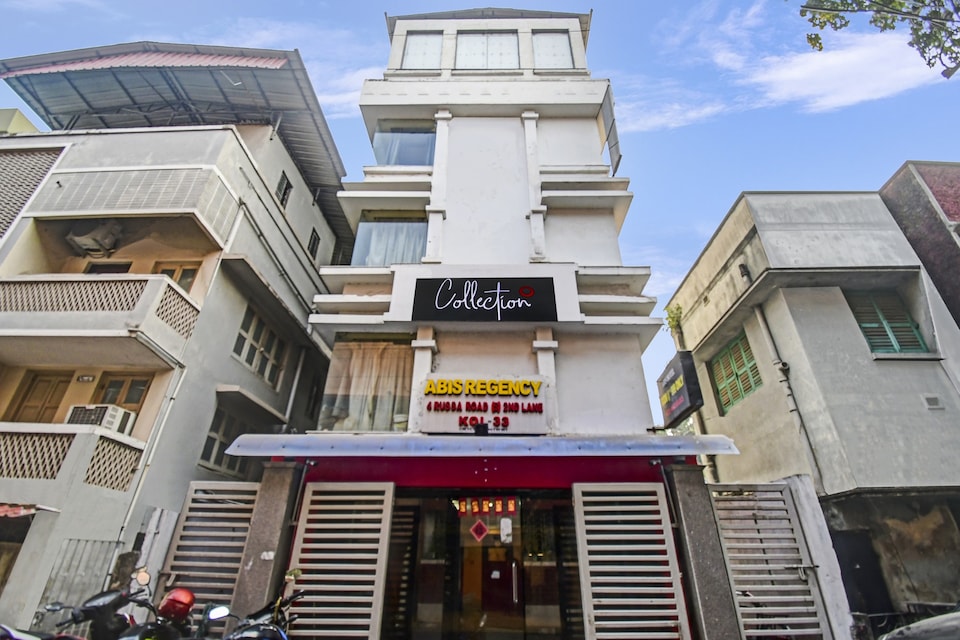 Super Collection O Avenue Regency Near Kalighat Kali Temple, Gariahat Kolkata, Kolkata