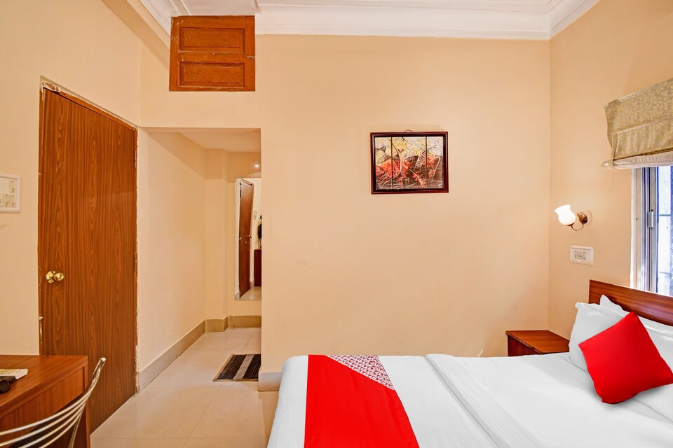 Flagship The Paradise Inn Near Mani Square, Salt Lake Kolkata, Kolkata