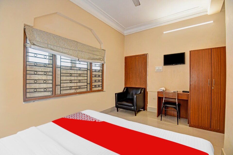 Flagship The Paradise Inn Near Mani Square, Salt Lake Kolkata, Kolkata