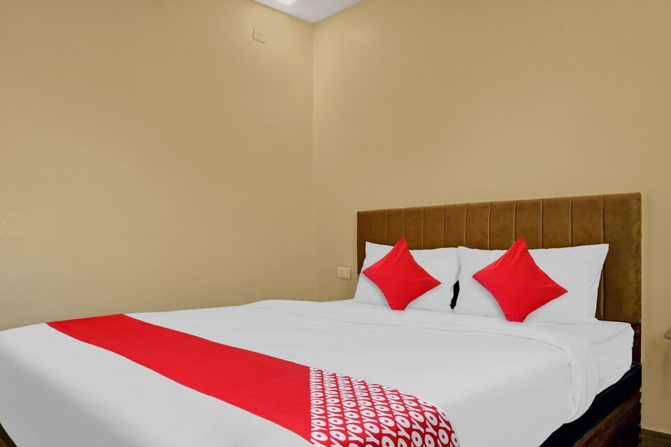 OYO Chandra Prabha Guest House, Lanka, Varanasi