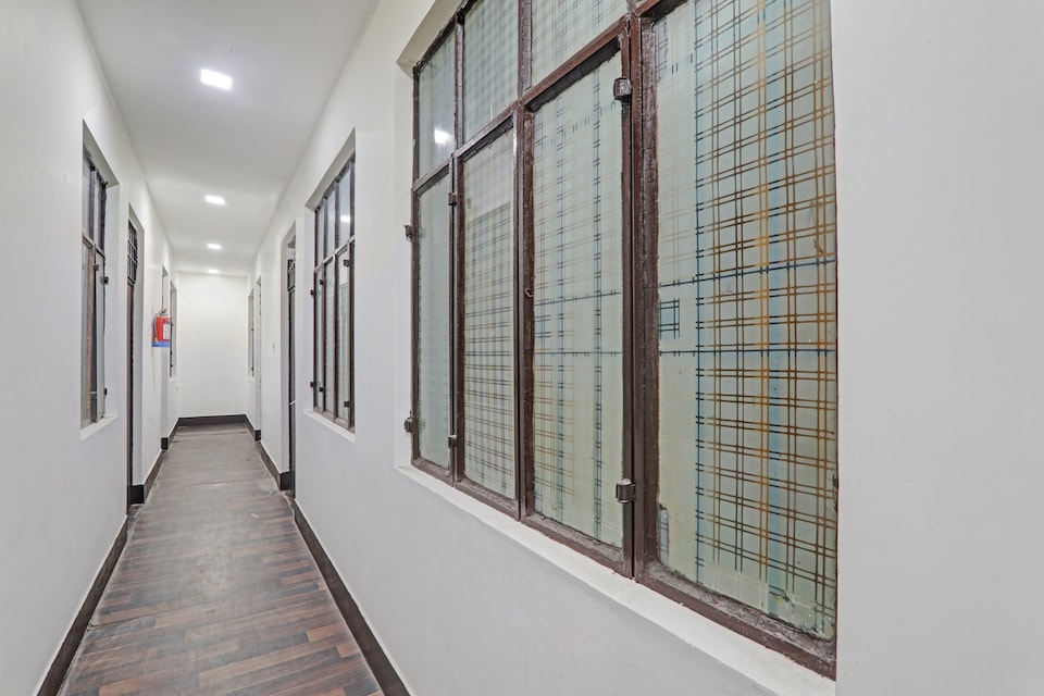 Super Hotel O New Pacifica Grand , Alambagh Lucknow, Lucknow