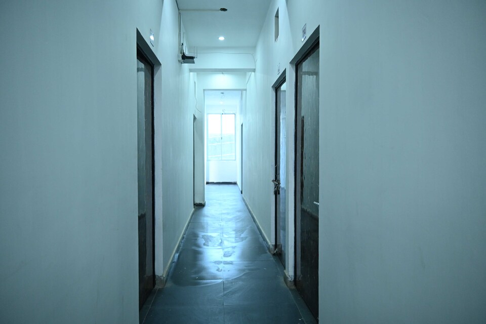 Oyo Hotel Vishal In, Patna Station, Patna