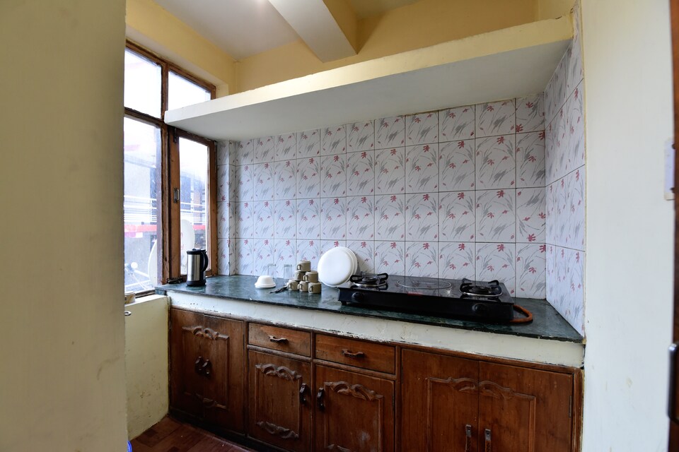 POP HOME 80554G Manali Villa, Mall Road Manali Cluster, मनाली