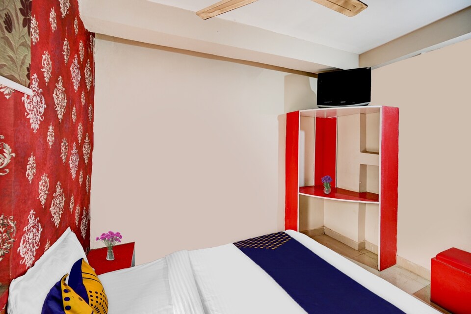 SPOT ON Sayhallo Atithi Classic, Railway Station Bhubneshwar, Bhubaneswar