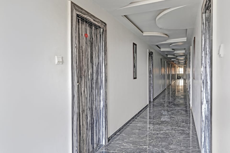 Hotel O Sai Shangrila Residency , Shirdi, Shirdi