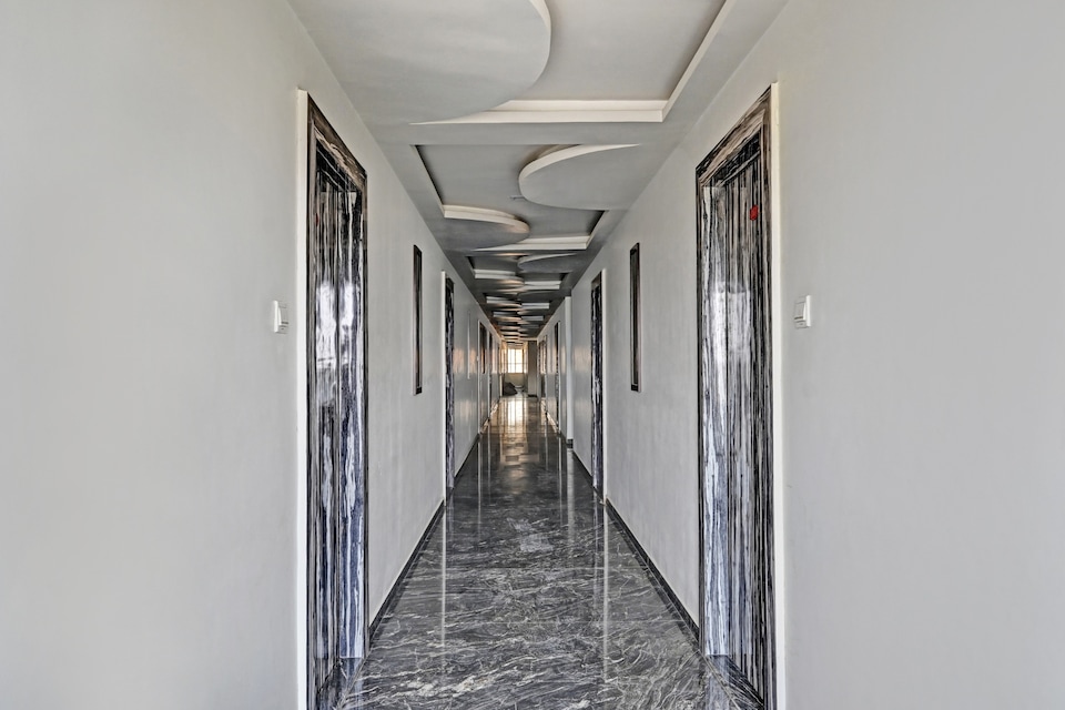 Hotel O Sai Shangrila Residency , Shirdi, Shirdi