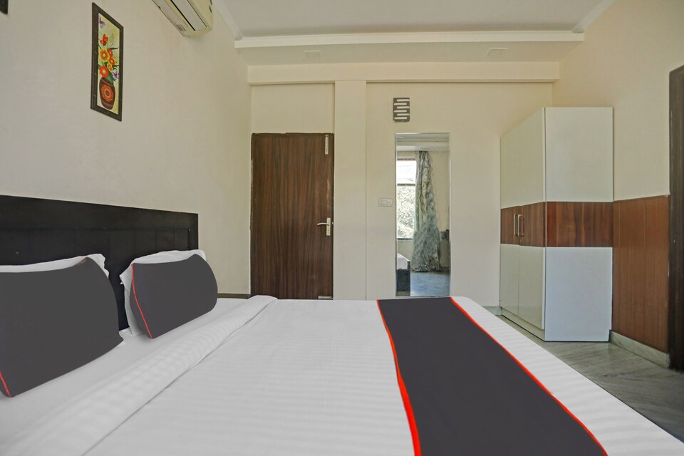 Collection O 805577 Moonlight Residency, HUDA CENTRE 1, Gurgaon