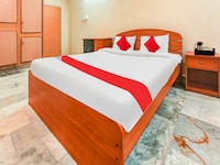 Hotel O Flagship The Central Guest House