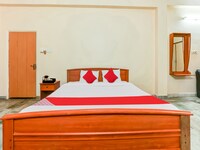 Hotel O Flagship The Central Guest House