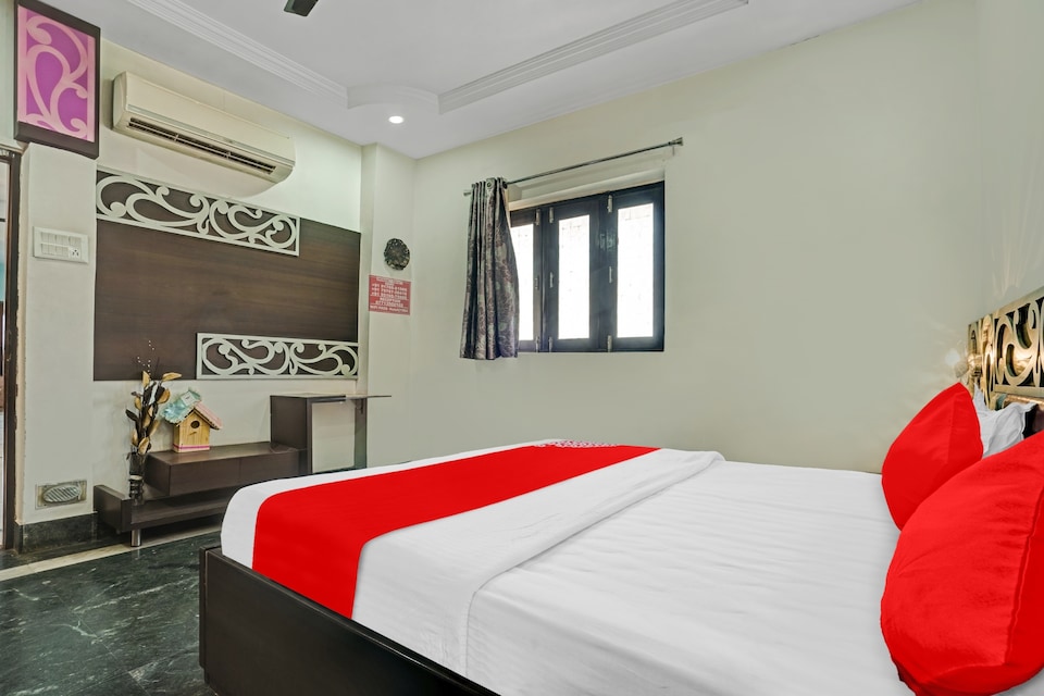 Flagship Hotel Pragya 4, Station Road, Raipur