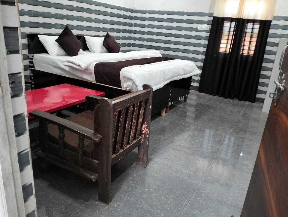 POP 80565E Hotel Midtown , Greater Noida, नोएडा