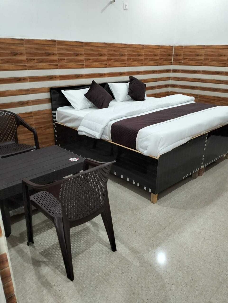 POP 80565E Hotel Midtown , Greater Noida, नोएडा