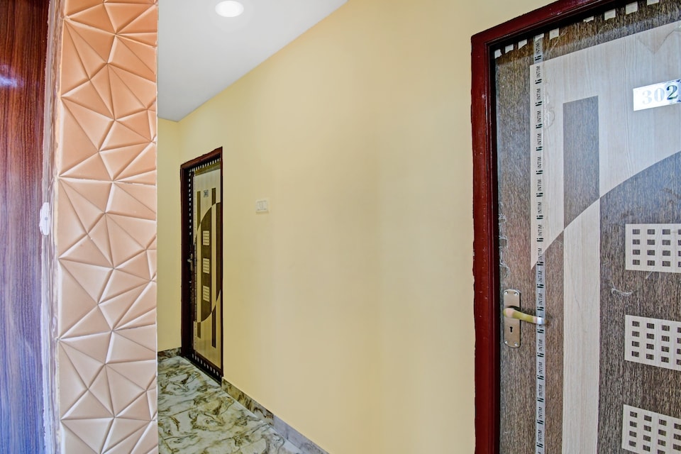 HOTEL O ALISHAN, Ruby Hospital Kolkata, Kolkata