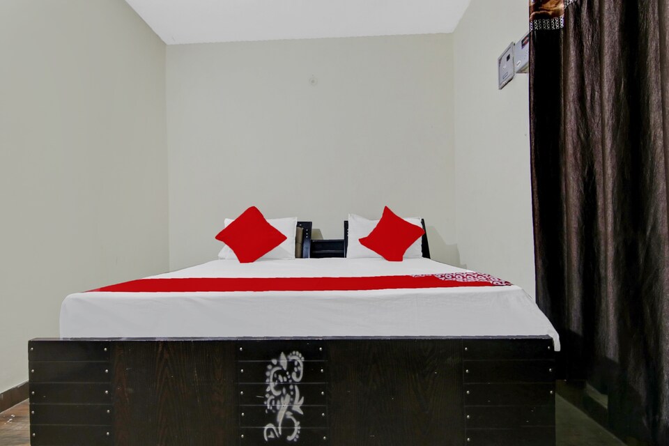 OYO Flagship A K Galaxy Room's , Dwarka Delhi, Delhi