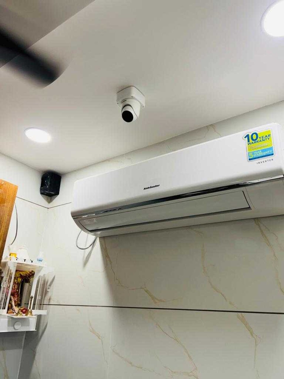 POP 80570A Hotel New City Light , Textile Market Surat, Surat