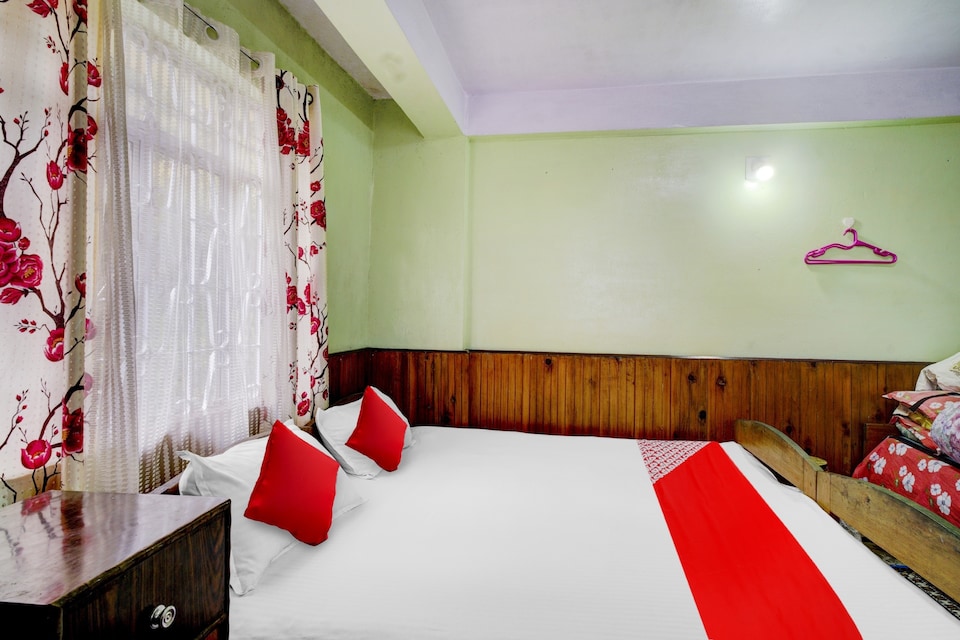 Flagship Anu Lodge, Darjeeling, Darjeeling