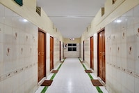 OYO 805742 Vikram Lodge