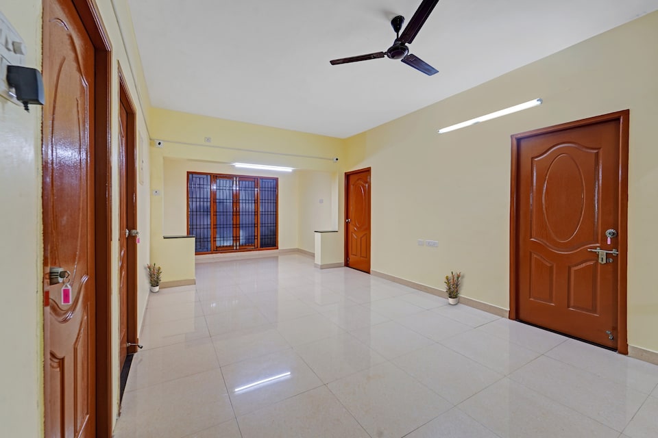 Hotel O DNA HOTELS, Velachery, Chennai