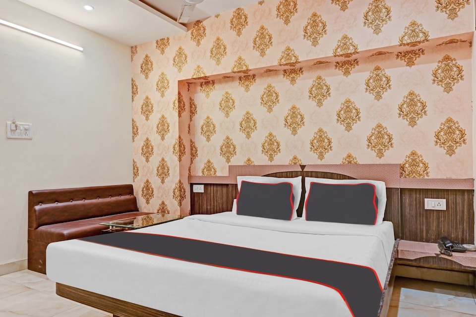Hotel O The Panni’s, Hamidia Road Bhopal, Bhopal