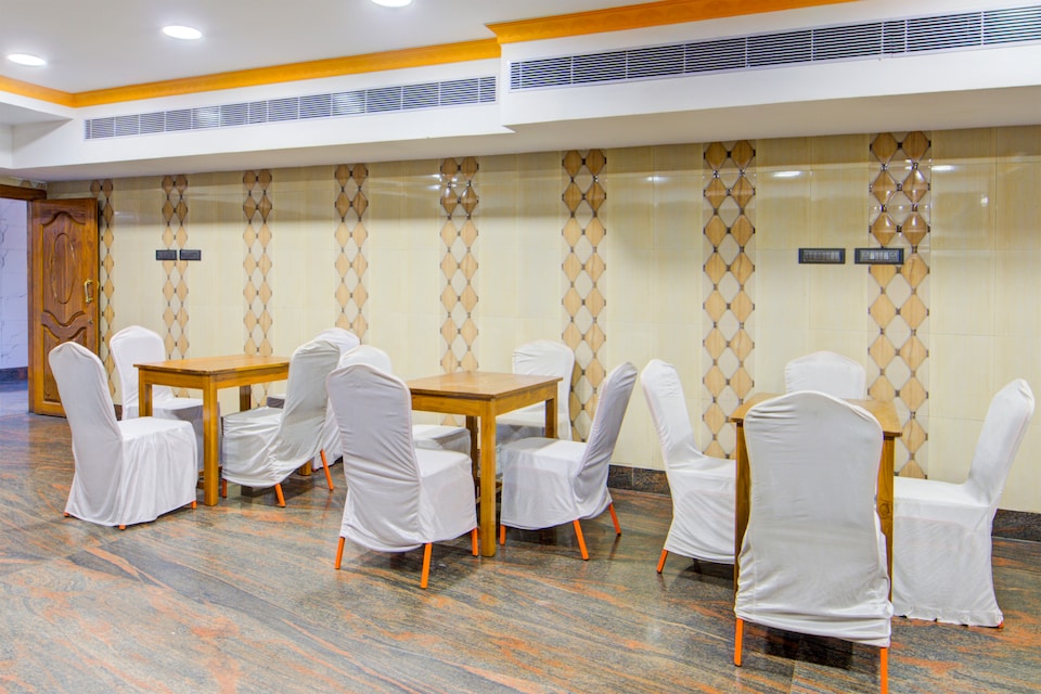 Hotel O SR, Velachery, Chennai