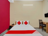 Hotel O Grand Lazeez