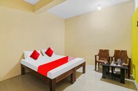 OYO 805859 Sri Sai Boarding And Lodging