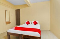 OYO 805859 Sri Sai Boarding And Lodging