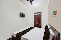 OYO Aarvik Guest House 