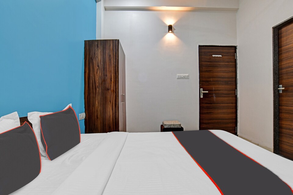 Collection O Greta Stays, Vijay Nagar Indore, Indore