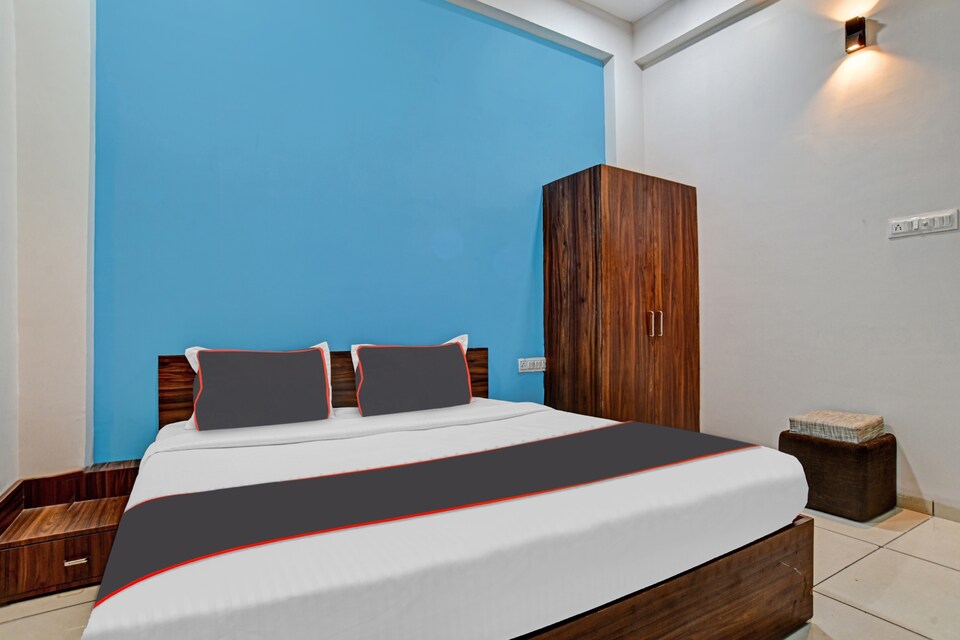 Collection O Greta Stays, Vijay Nagar Indore, Indore