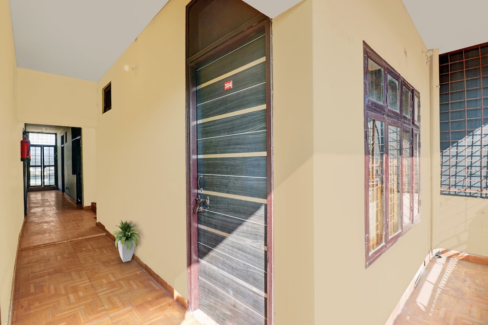 Hotel O Atithi, Chakrata Road Dehradun, Dehradun
