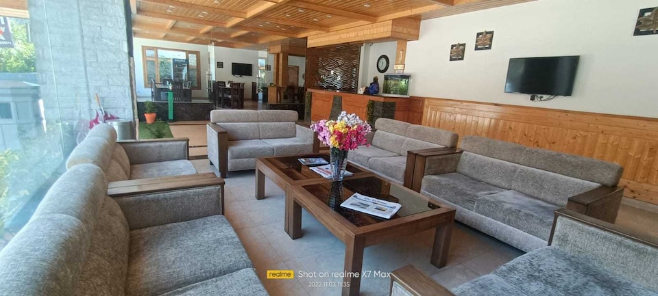 Collection O 33096 Hotel Shuru Palace, Aleo CLuster, Manali