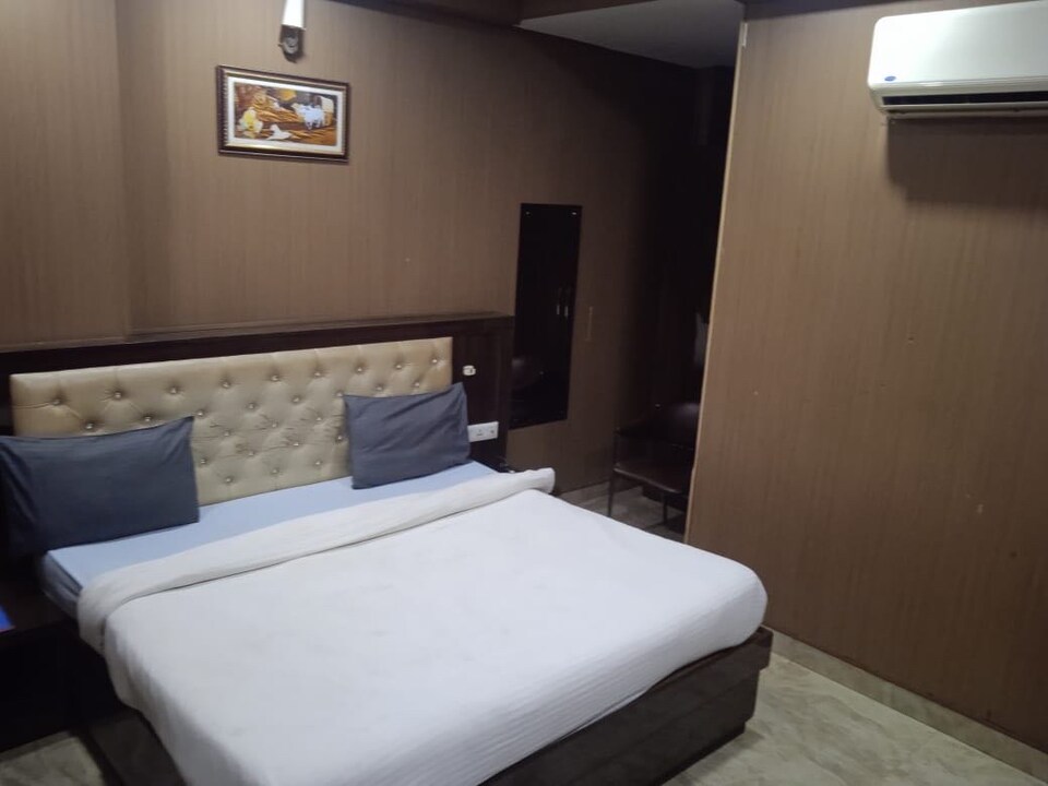 Prop live in old code GRG199, Old Gurgaon, Gurgaon