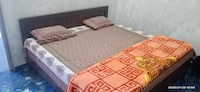 OYO Shiv Guest House