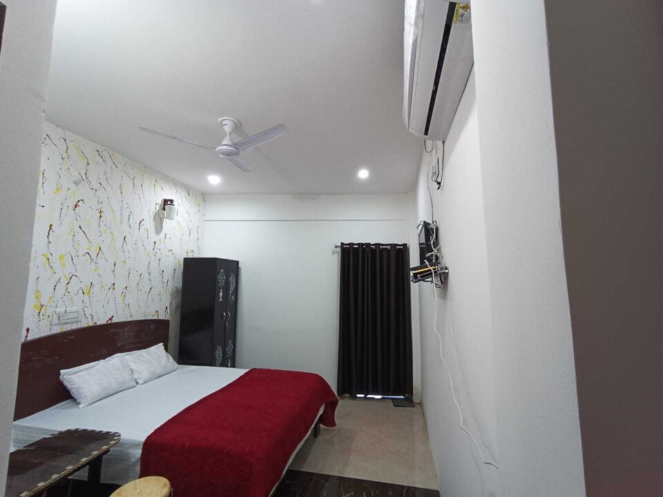 OYO Hotel Rawat Palace, Aligarh, Aligarh