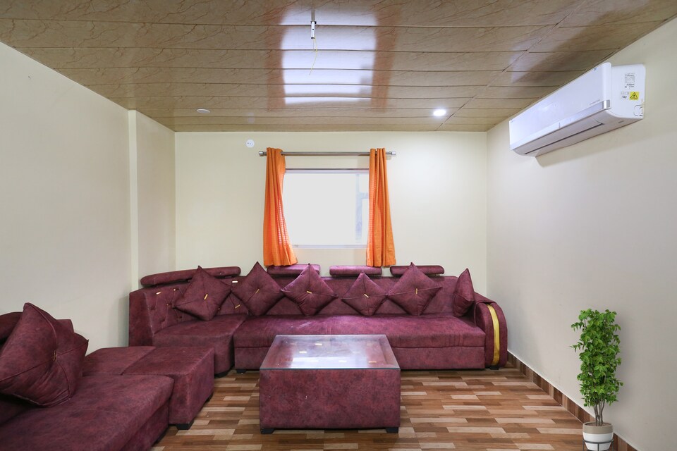 Flagship Hotel R.k Near Akshardham, Anand Vihar Delhi, Delhi