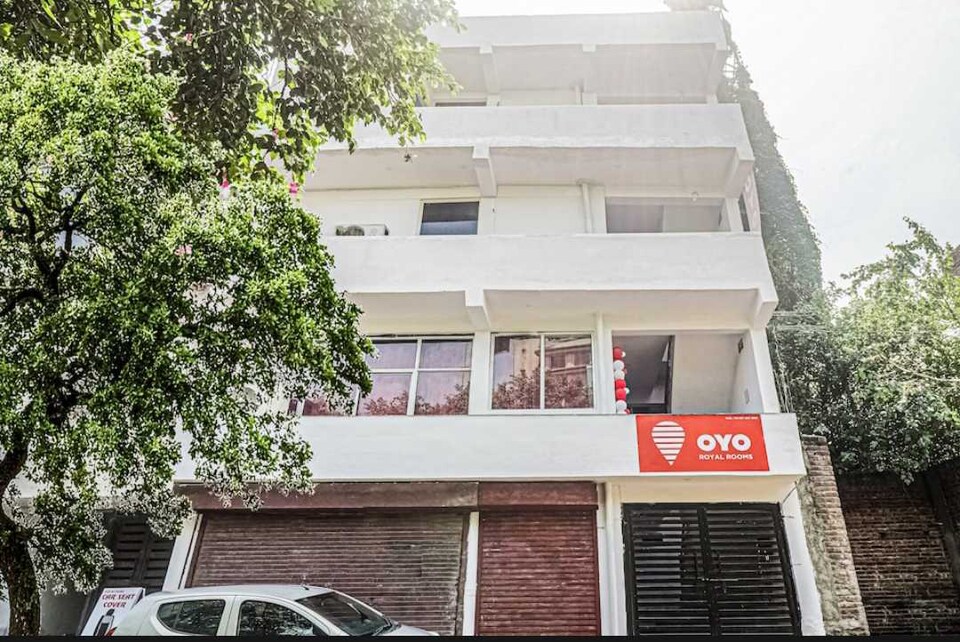 POP 80596H Yadav Royal Rooms, Faridabad, Faridabad