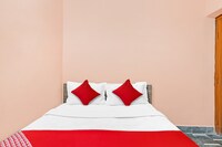 OYO Flagship Aditya Guest House