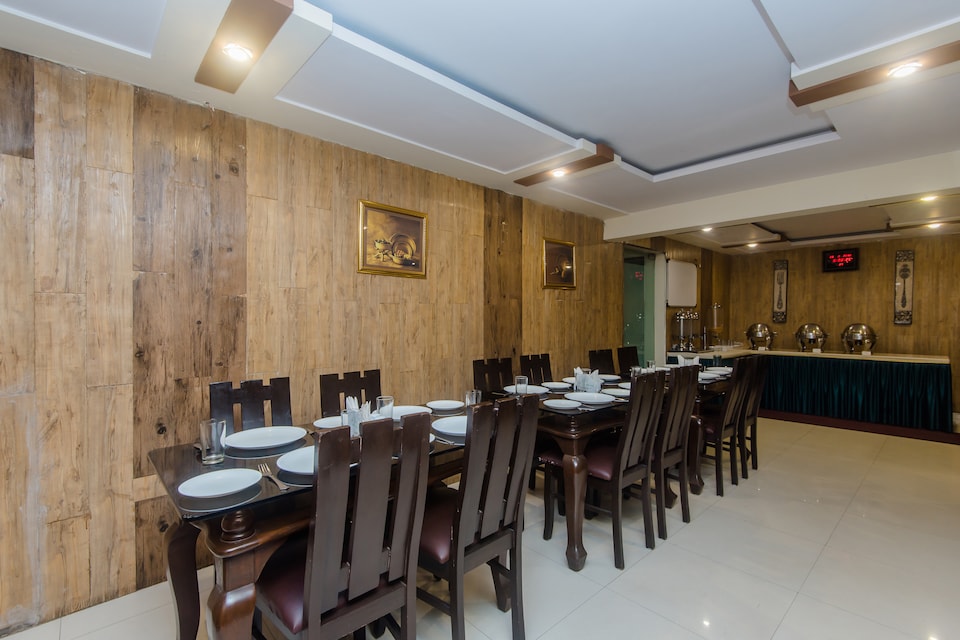 OYO Hotel Lake Bloom Residency 2 Near Airport Road Metro Station, Mumbai Powai-Chandivali-Vikhroli, Mumbai