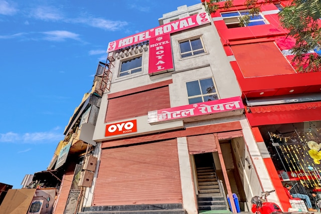 Hotel O Royal