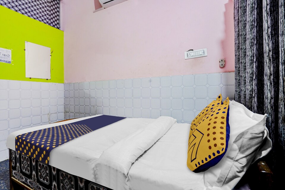 SPOT ON White Lodging And Boarding, Koradi, Nagpur