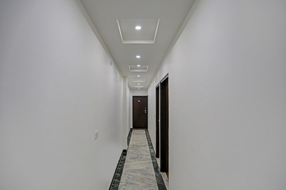 Collection O Nirvana Residency Near Lotus Temple, Greater Kailash Delhi, Delhi